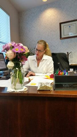 kelly gamble attorney reviews.